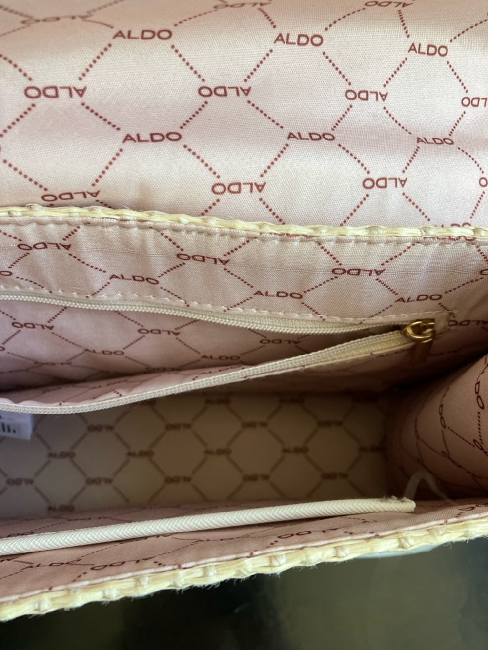 ALDO White-Trim Beige Straw Woven Top-Handle Satchel with Gold Hardware - Picture 7 of 12
